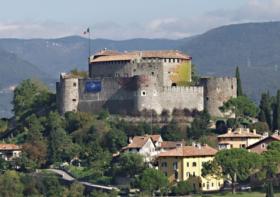 1157645153392castello Gorizia.jpg